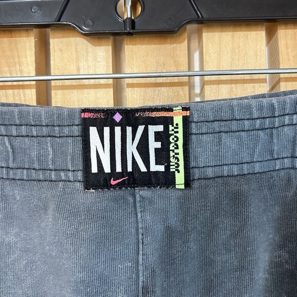 Nike Sportswear Washed Boxer Style Sweat Shorts Grey Size Large Casual Retro - Picture 3 of 10